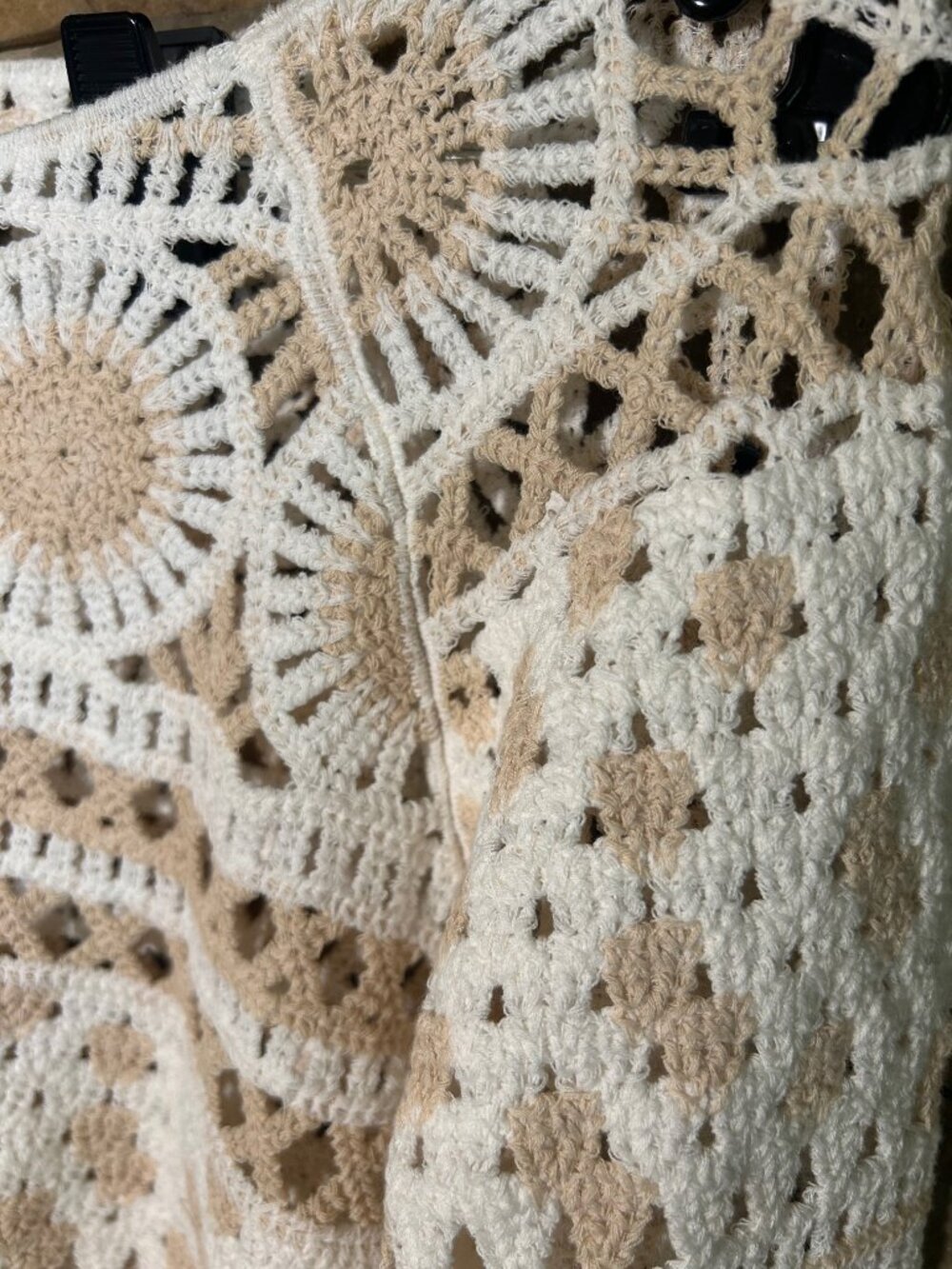 Idyllwind White and Tan Boho-Inspired Crochet Knit Crop Top w Bell Sleeves - Picture 4 of 5